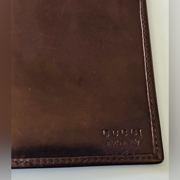 GUCCI *Authentic* Long Wallet - Picture 4 of 8